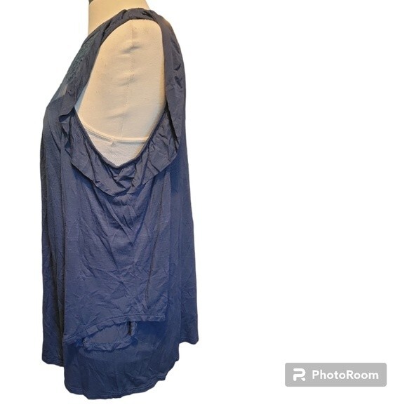 Torrid Blue Cold Shoulder Top W Lace Neck - 1X - Picture 6 of 11